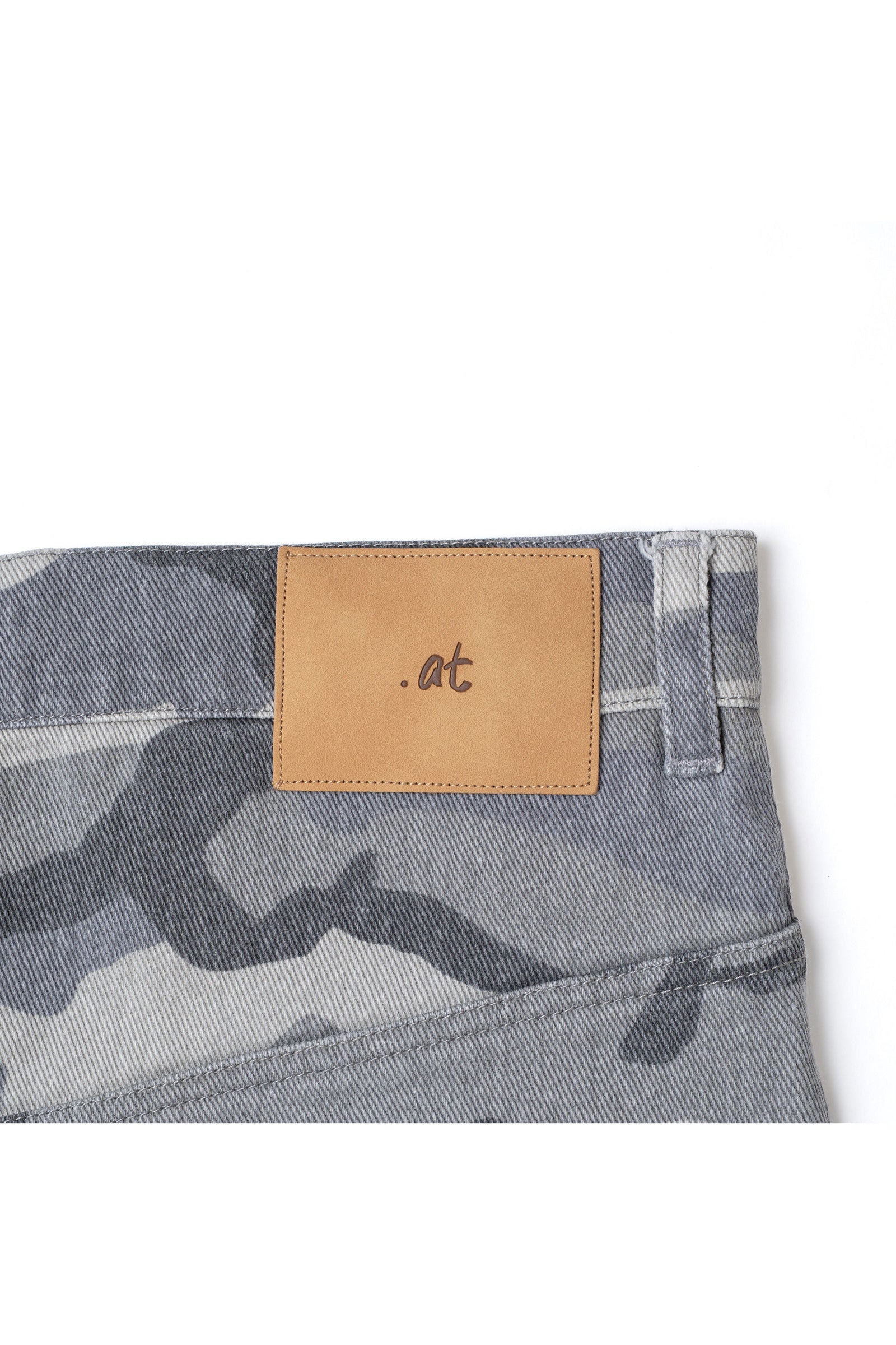 .at - Camouflage Skirt - White Camo 03