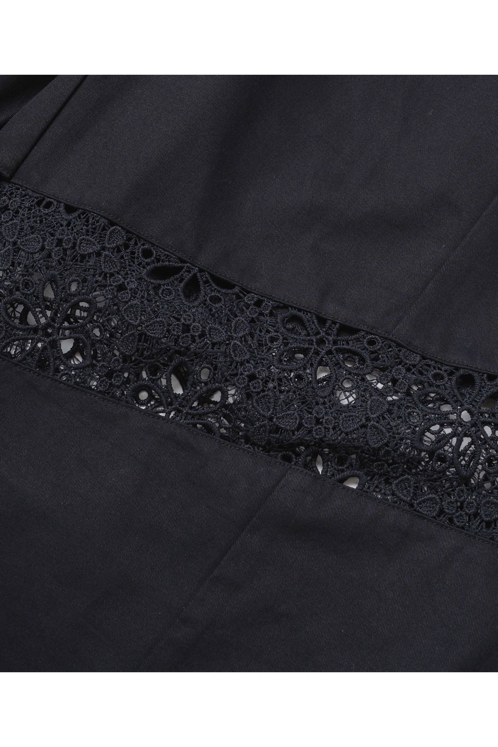 .at - Lace Switching Buggy Pants - Black 04