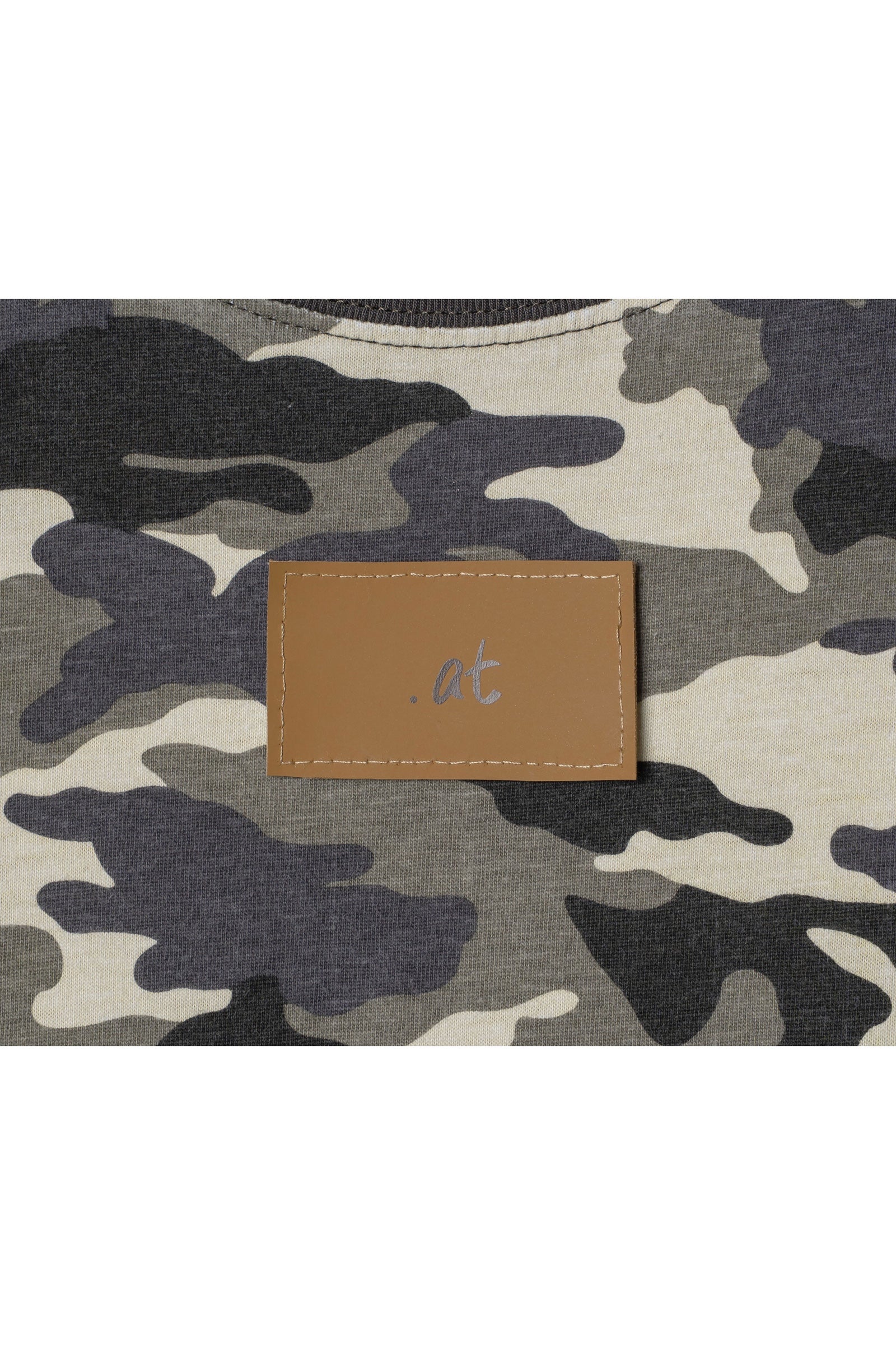 .at - Camouflage T-Shirts - Beige Camo 03