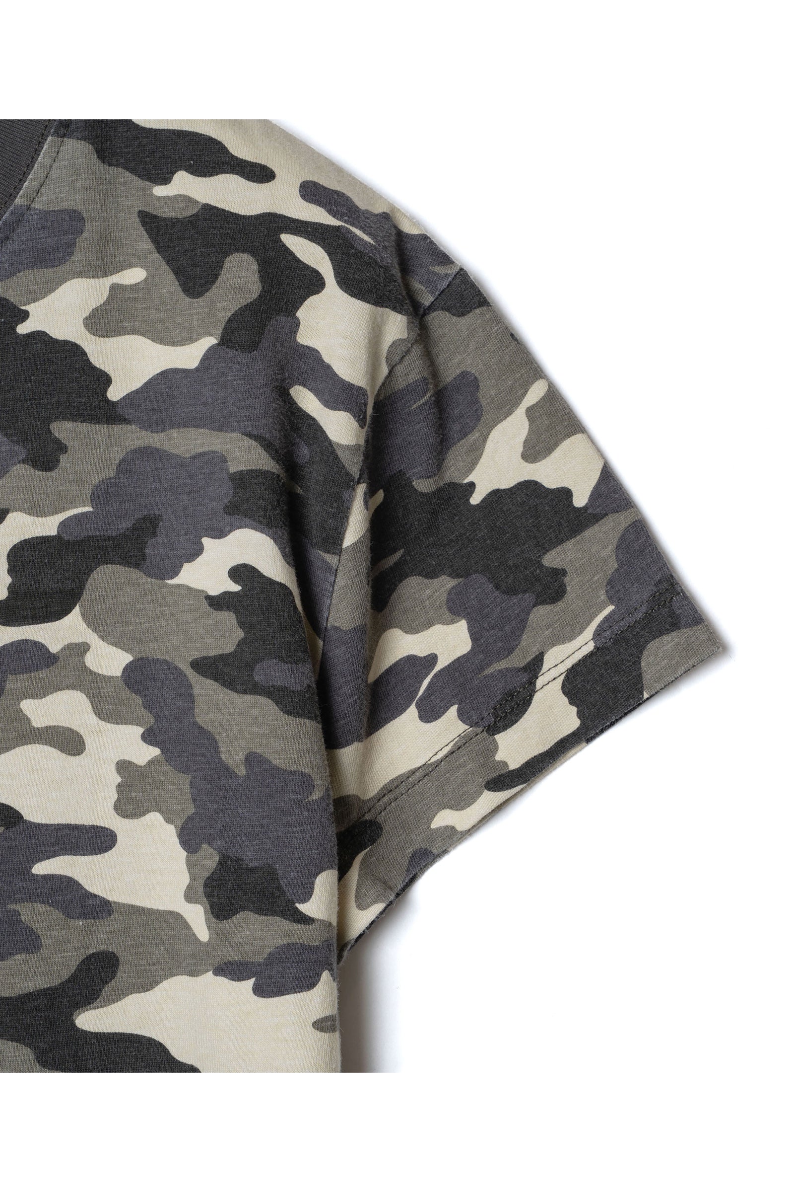 .at - Camouflage Ladies T-Shirts - Beige Camo 07