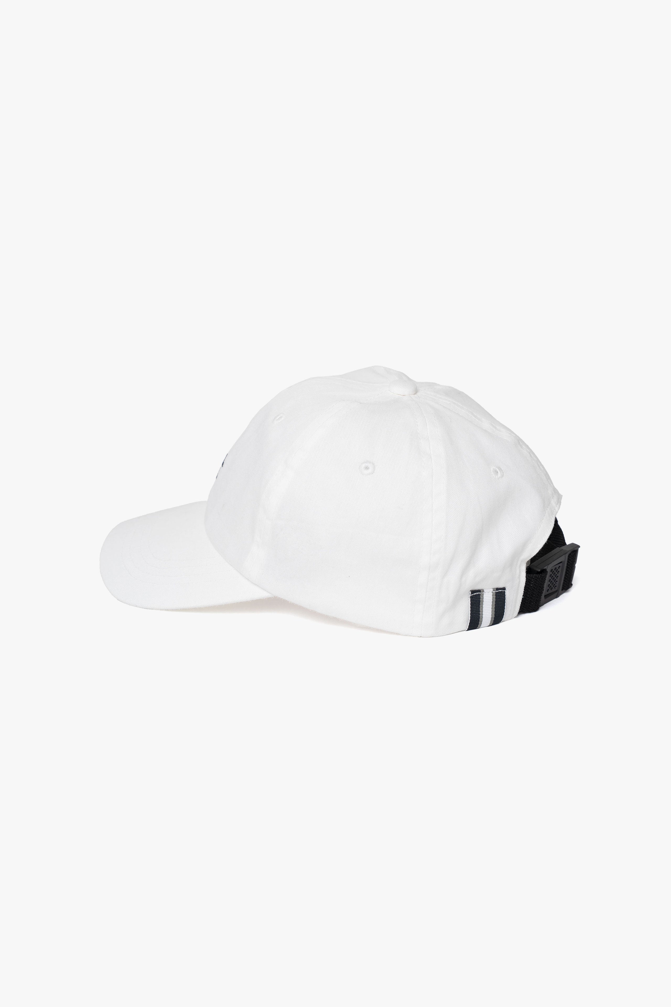 【数量限定】.at-Stripe Tape Logo Cap - White