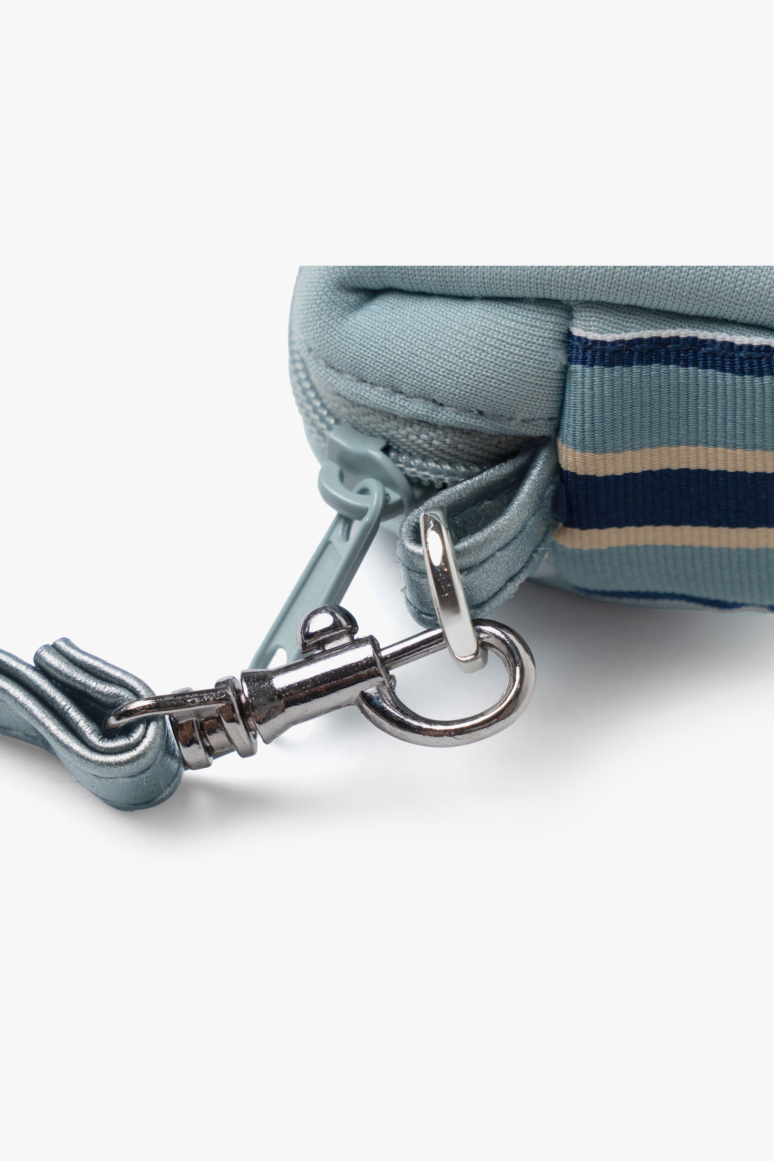 【数量限定】.at-Stripe Tape Square Pouch Nano - Blue