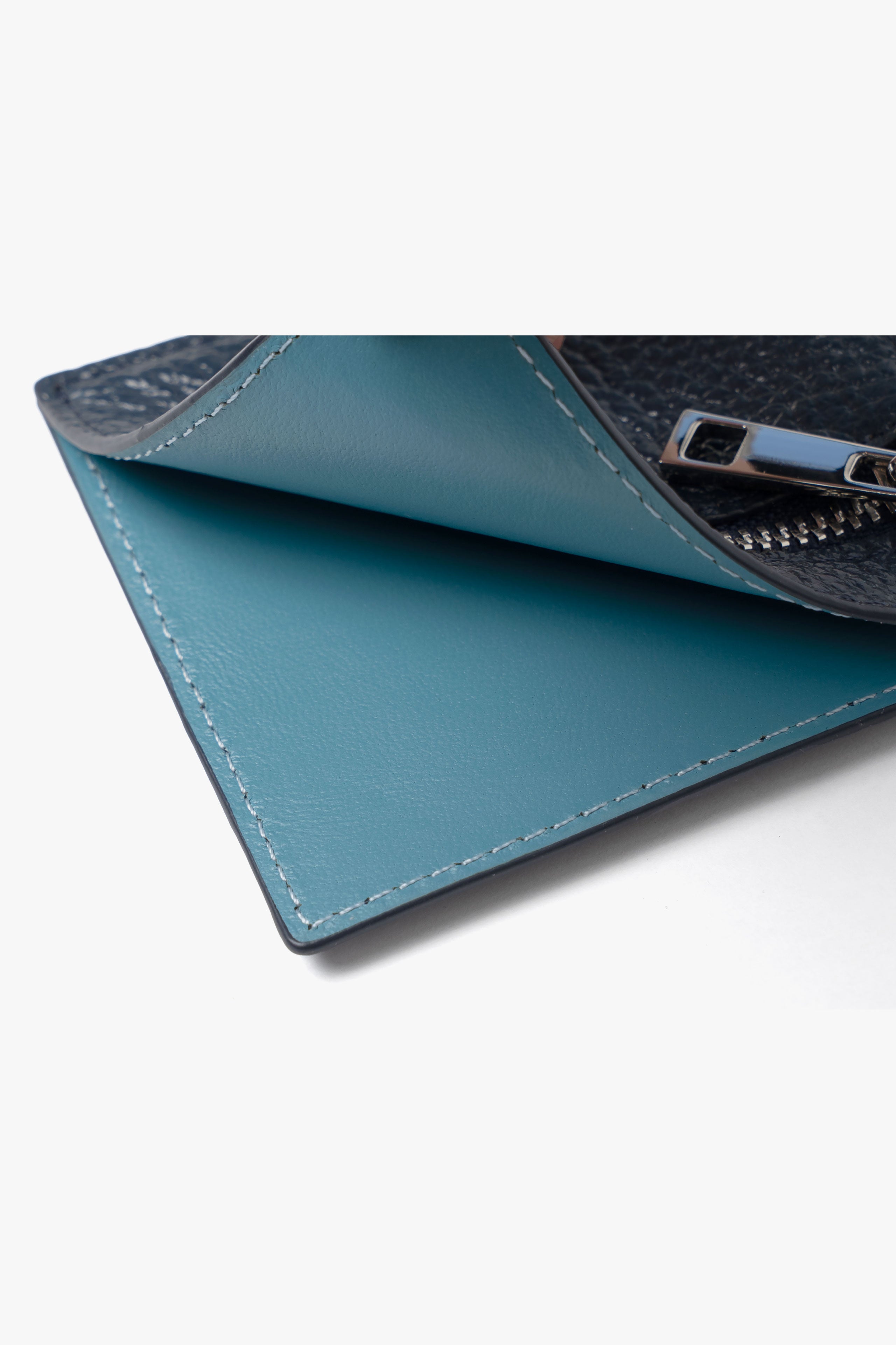 【数量限定】.at-Stripe card case - Includes a coin case - Navy