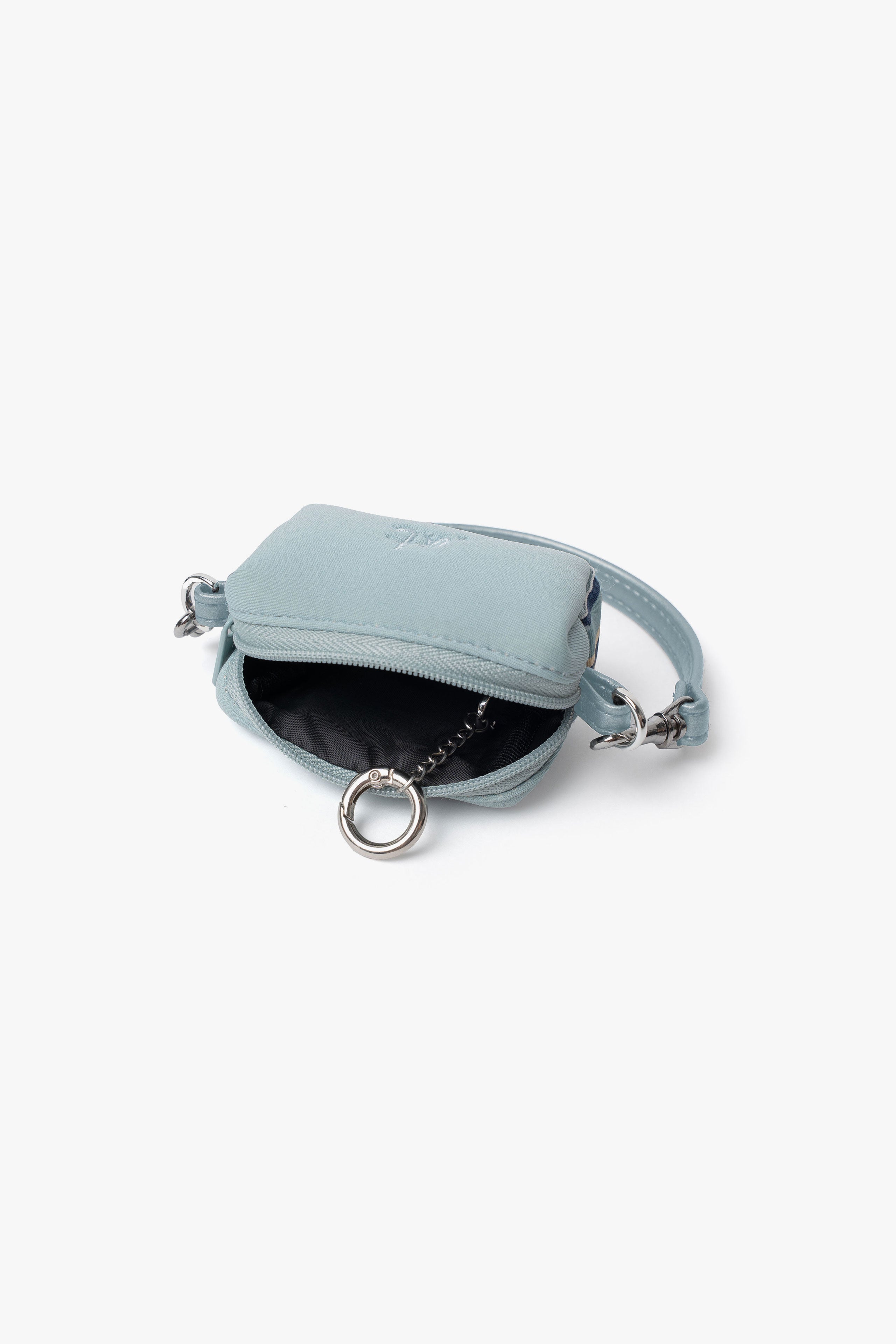 【数量限定】.at-Stripe Tape Square Pouch Nano - Blue