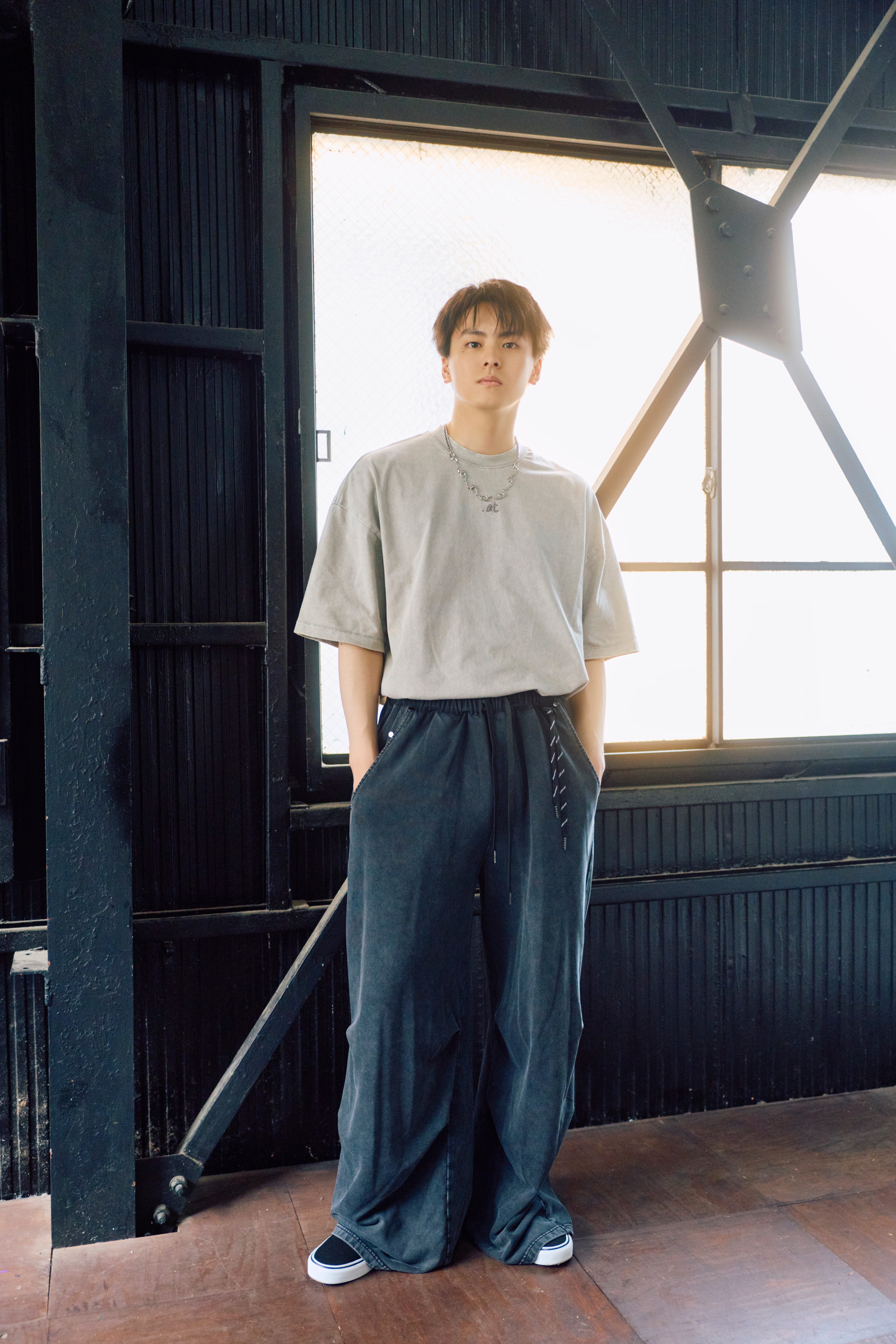 .at - Garment Wash Wide Pants - Ink Black