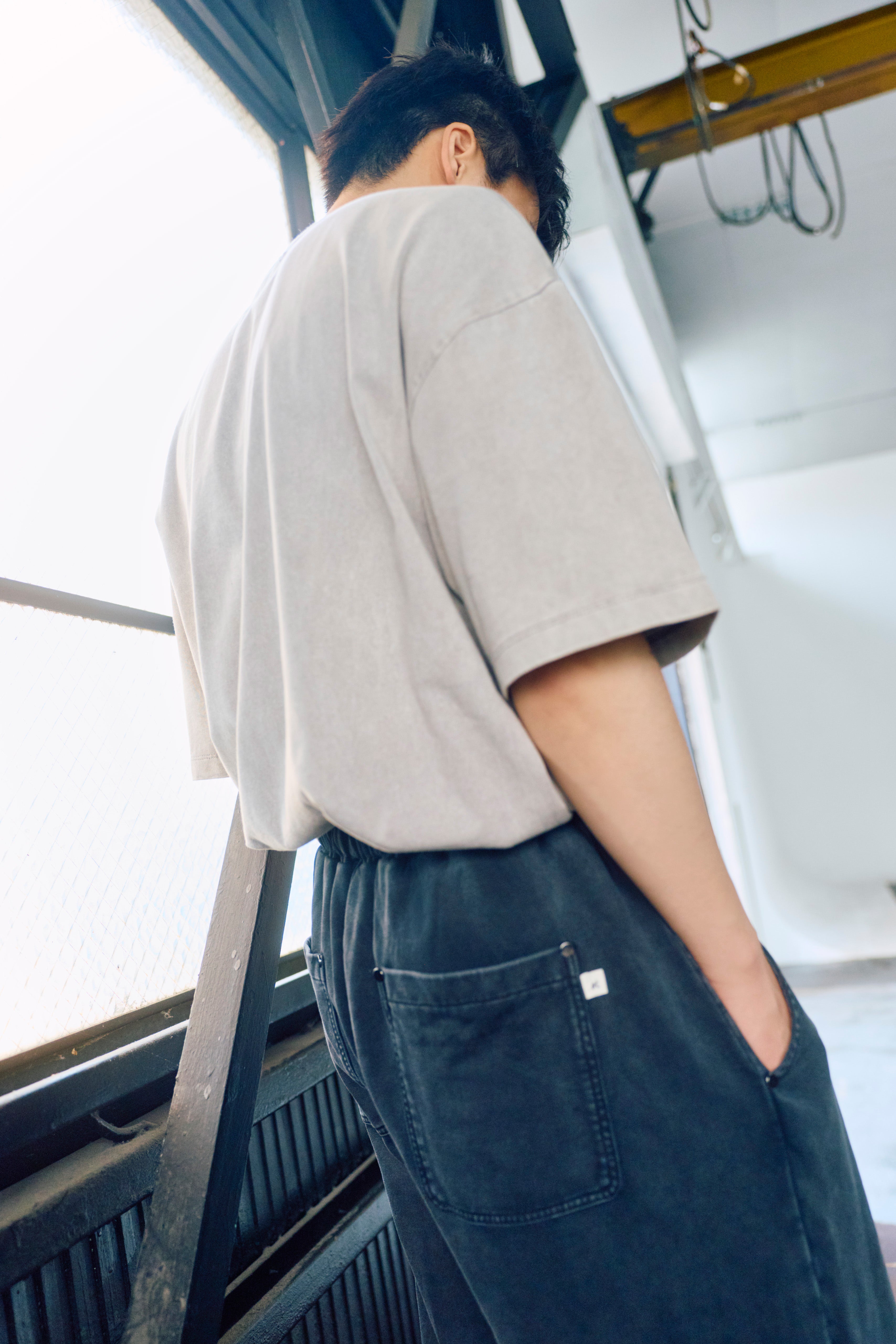.at - Garment Wash Wide Pants - Ink Black