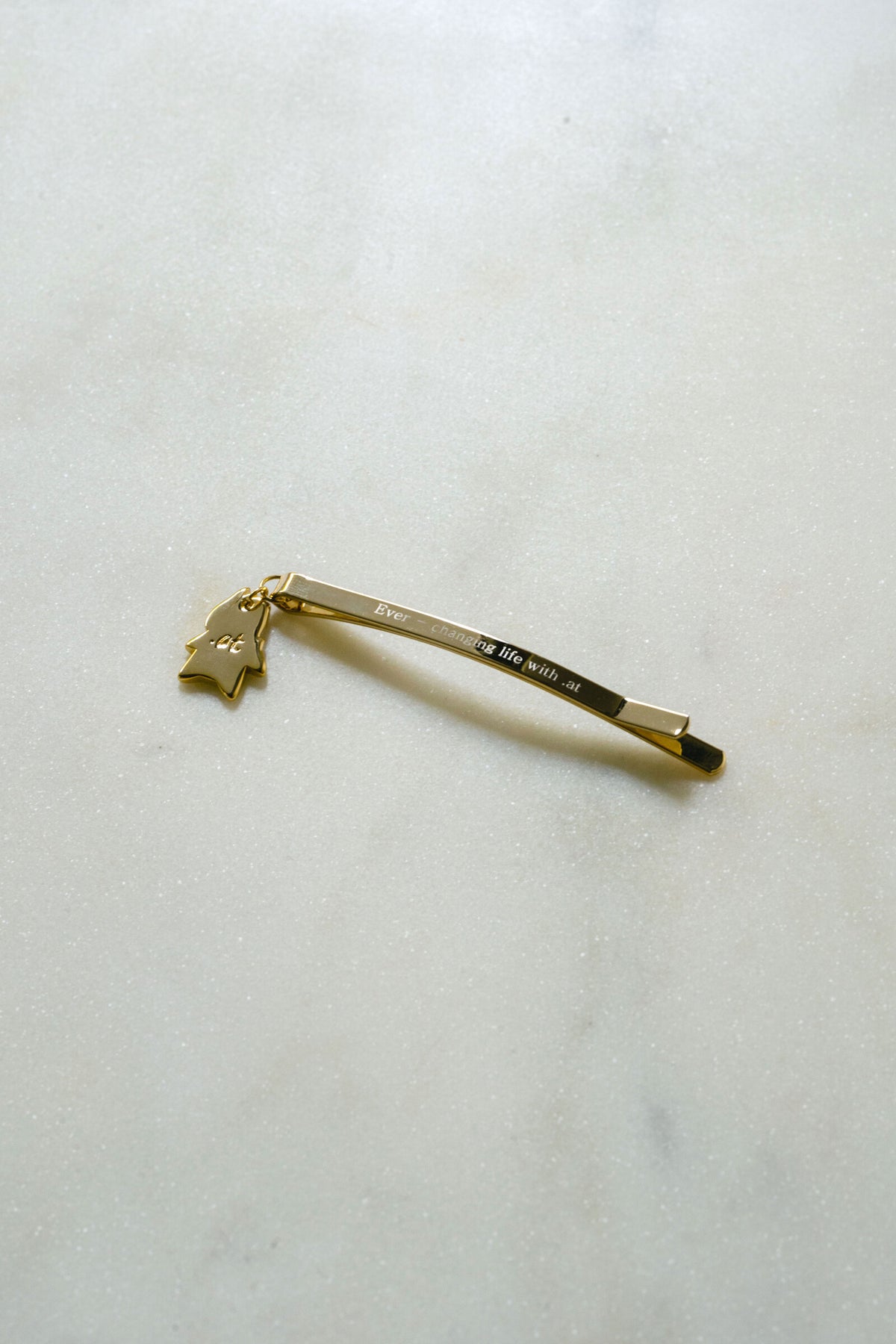 TOP at-adora-charm-hairpin-gold