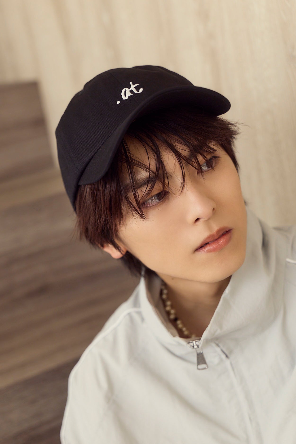 【数量限定】.at-Stripe Tape Logo Cap