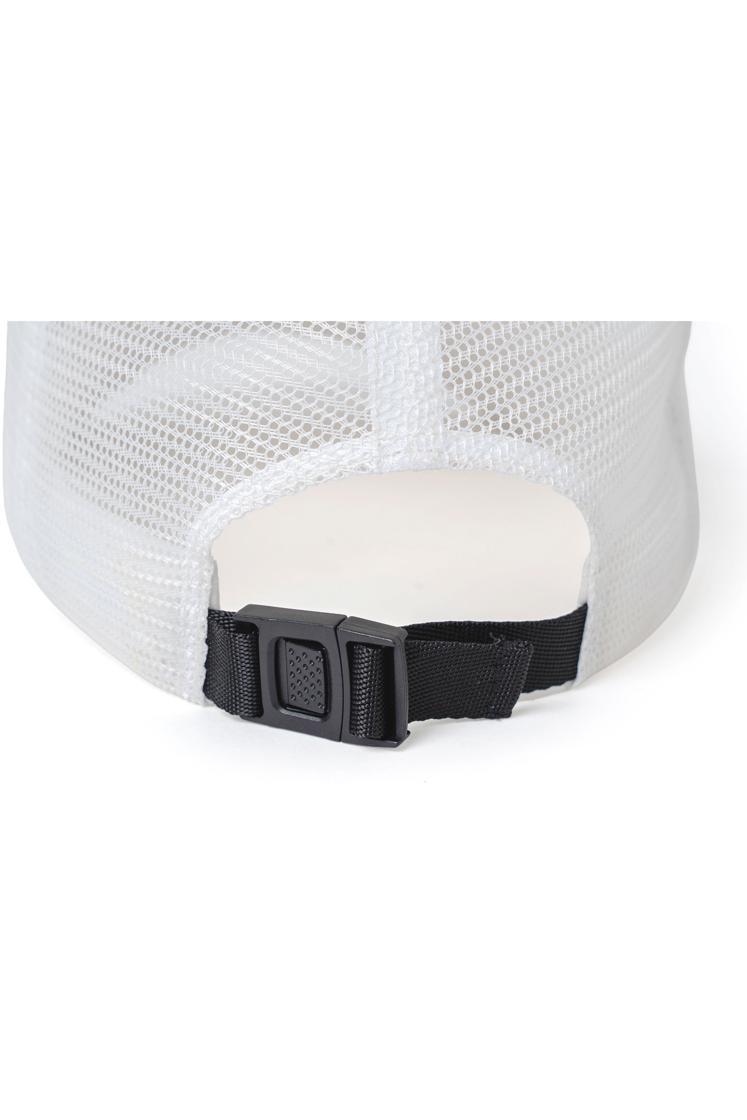 .at - Mesh Vintage Cap - White