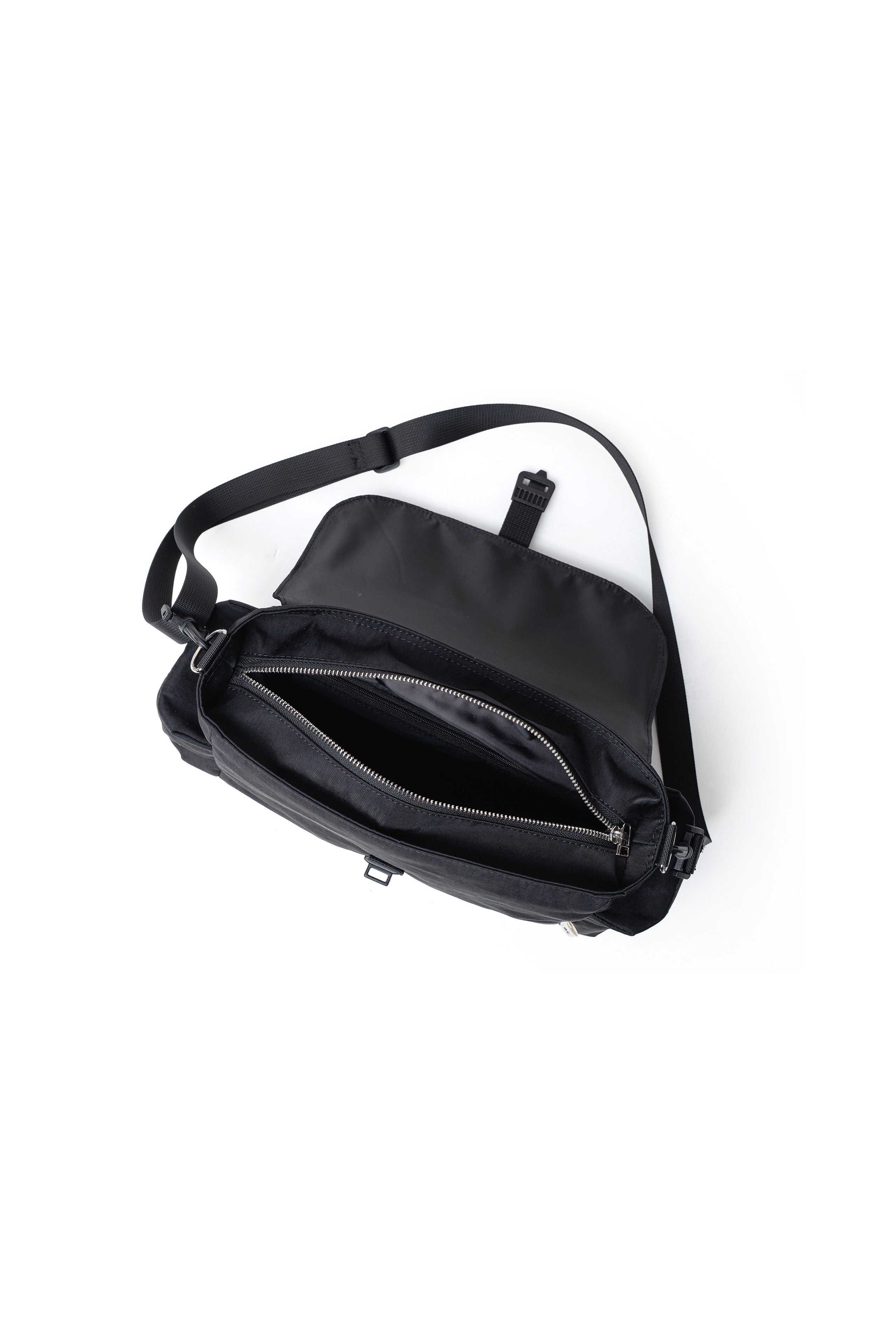 .at - Messenger Bag - Black
