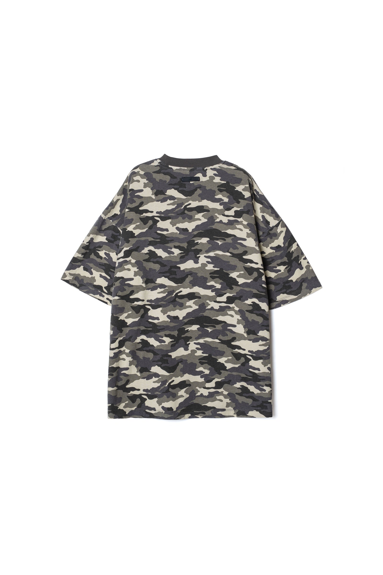 .at - Camouflage T-Shirts - Beige Camo 02