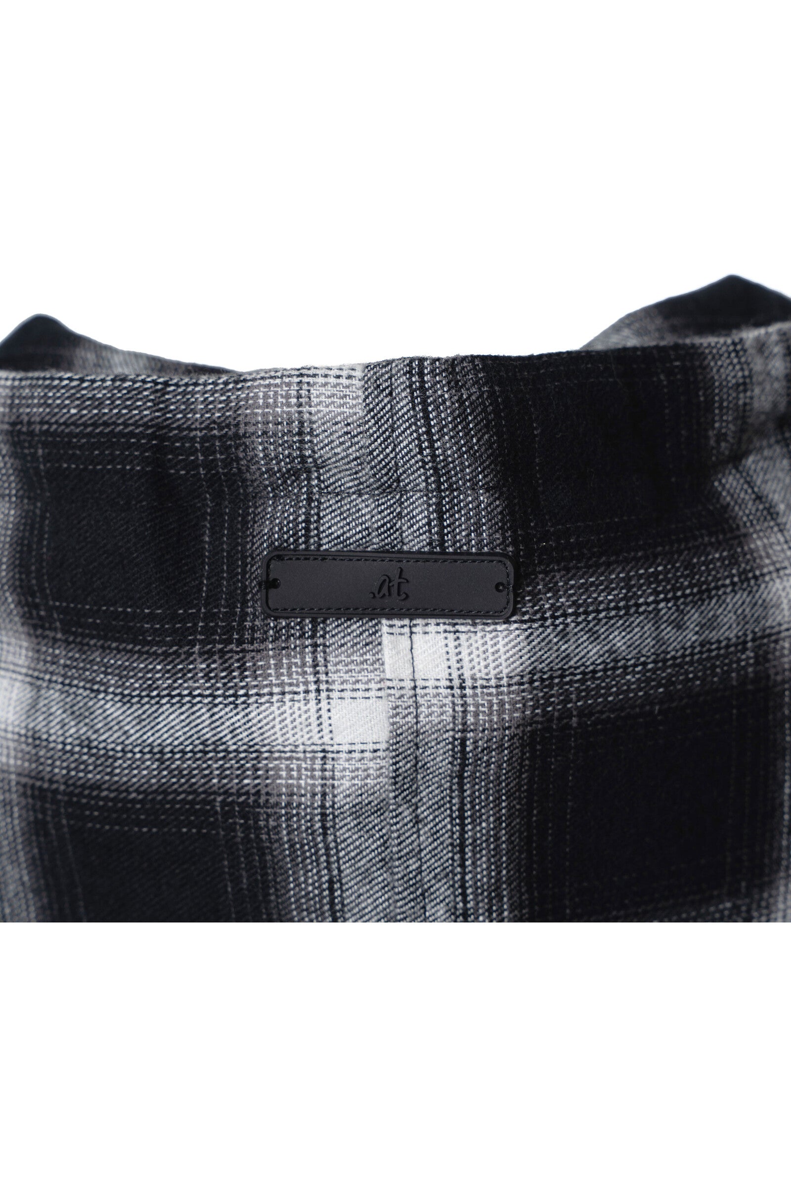 .at - vintage check hoodie Shirt - White×Black Check 04