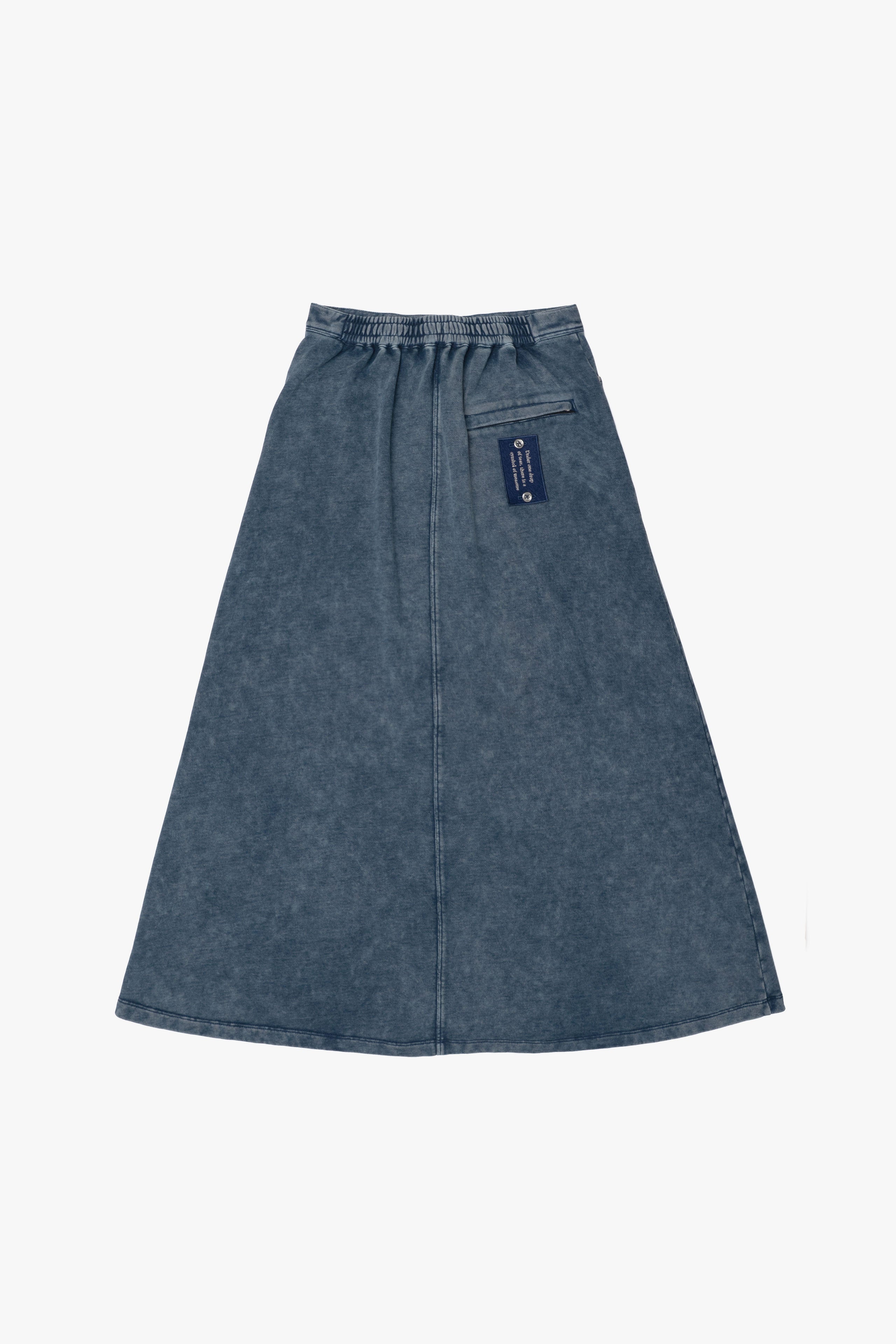 バックルポイントハーフハイウエストスカート★色 at - Set Patch Flared Sweat Skirt - Indigo｜.at