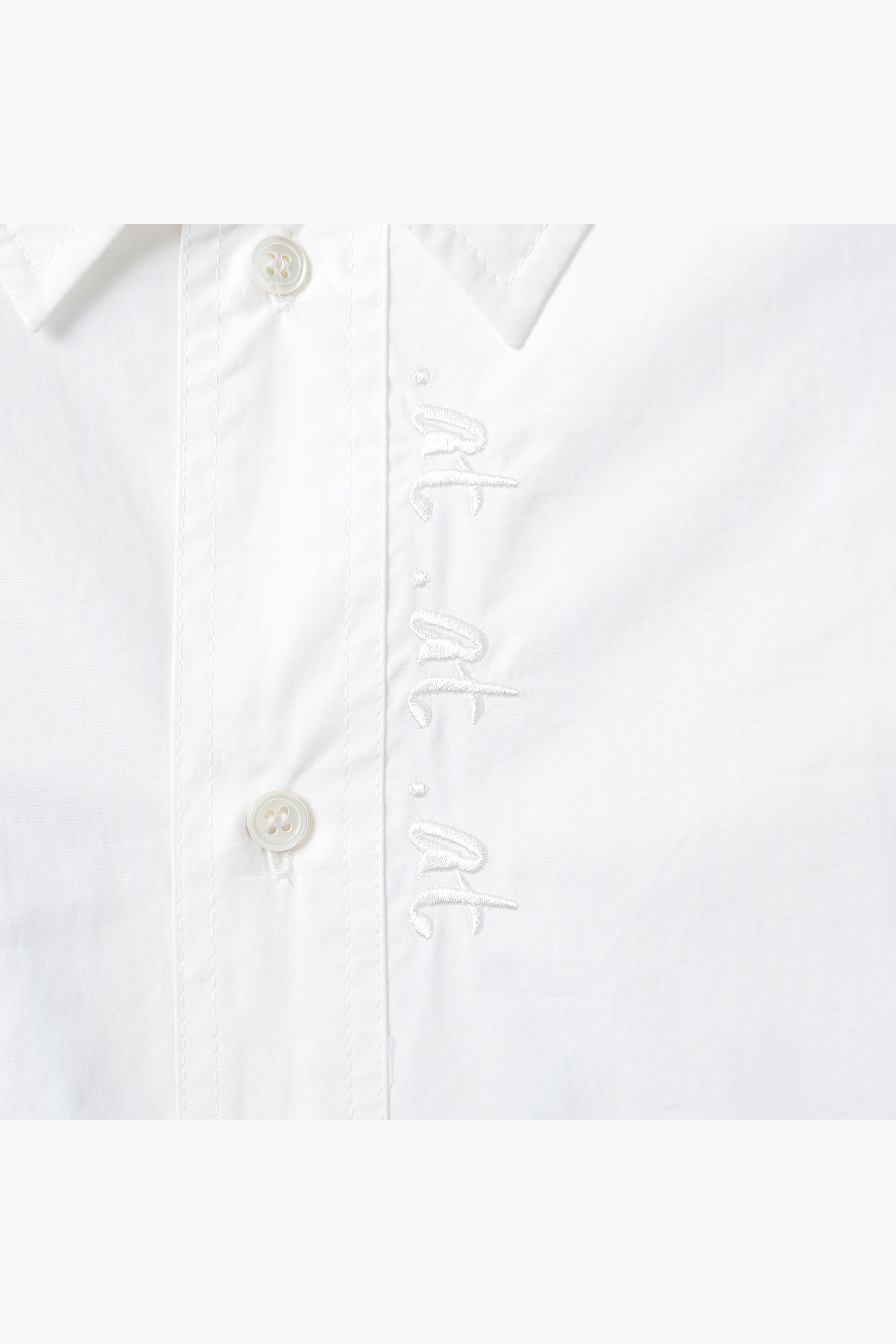 .at-Stripe Tape Oversize Message Print Shirt - White